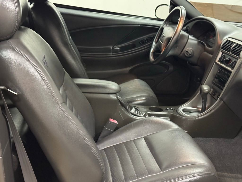 Used 2004 Ford Mustang GT image 18