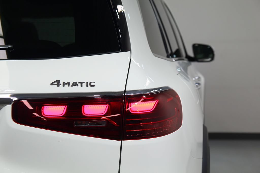 Certified 2026 Mercedes-Benz GLS 450 4MATIC image 18