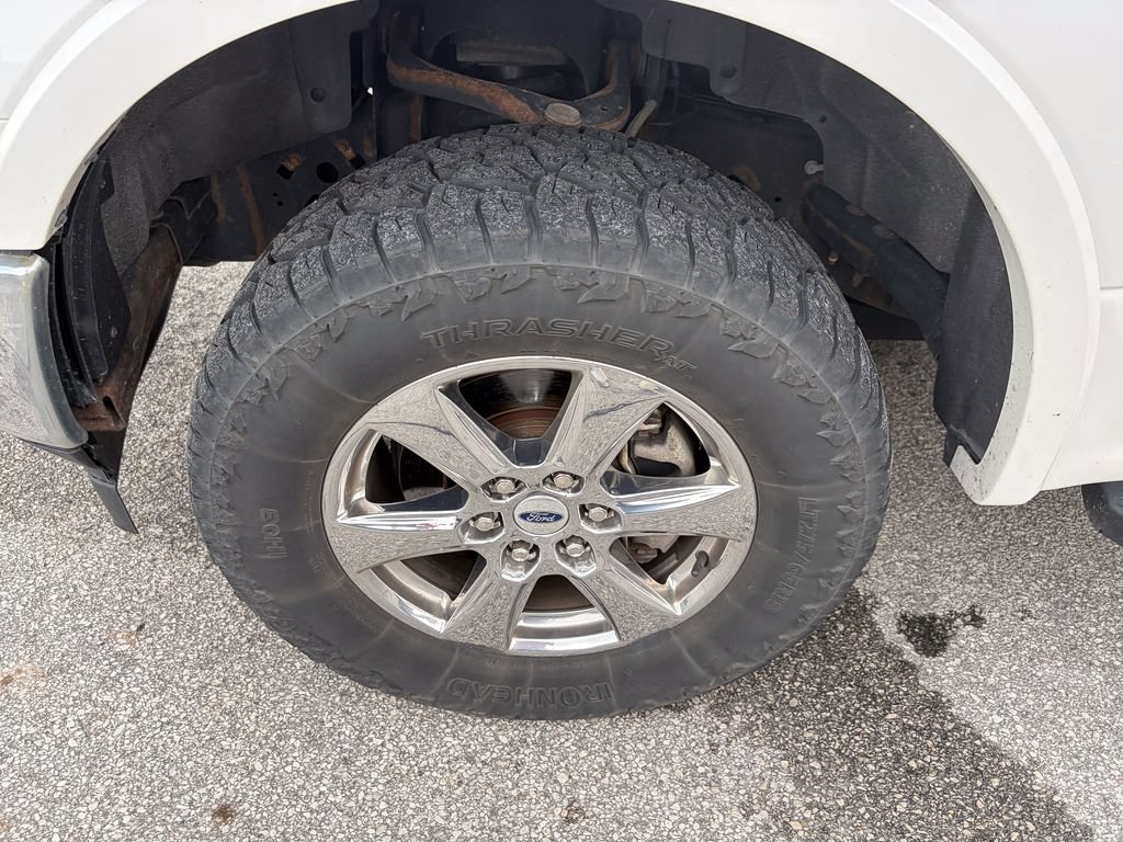 Used 2018 Ford F150 Lariat w/ Trailer Tow Package AWD/4WD image 27