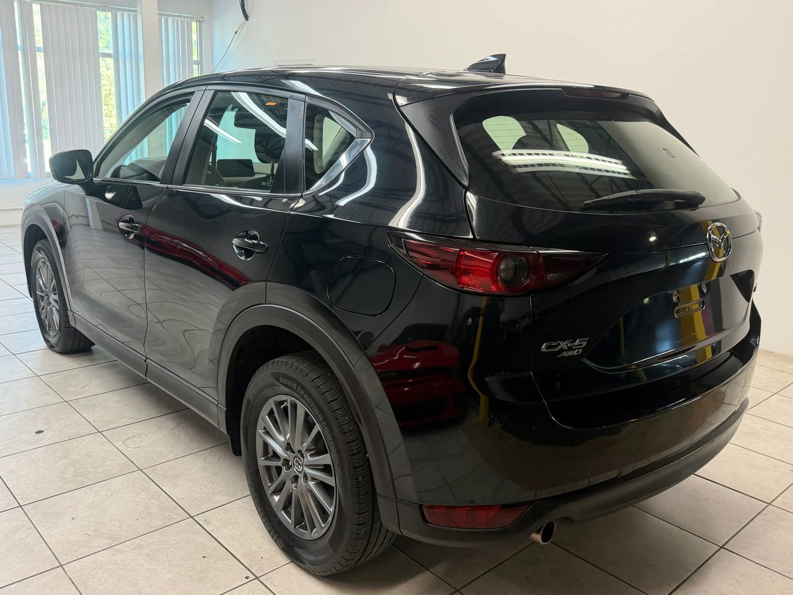 Used 2017 MAZDA CX-5 Sport AWD/4WD image 7