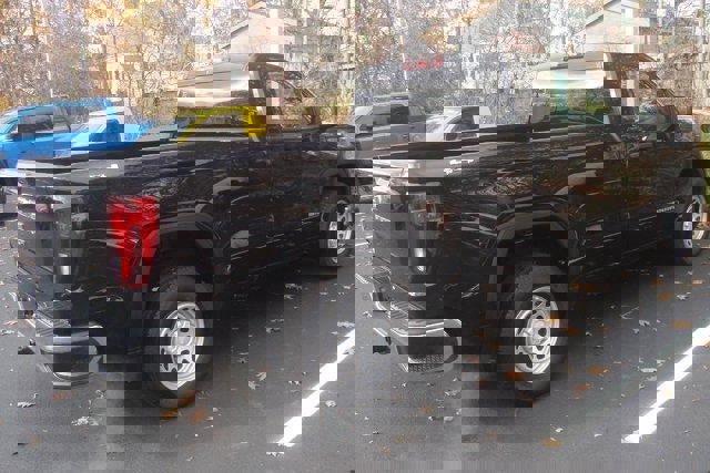 New 2025 GMC Sierra 1500 Pro w/ Pro Value Package image 4