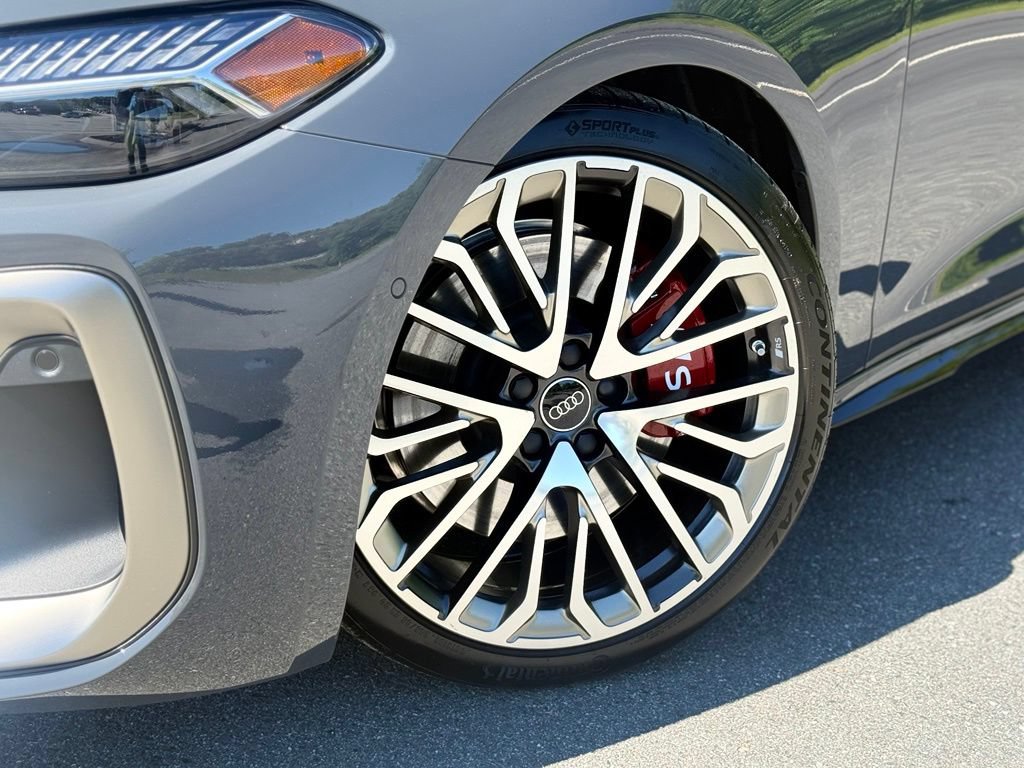 Used 2025 Audi S5 Prestige AWD/4WD image 2