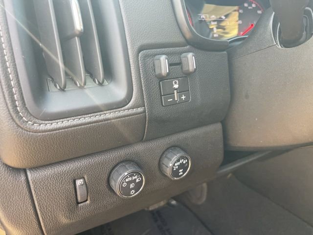 Certified 2022 GMC Canyon Elevation image 16