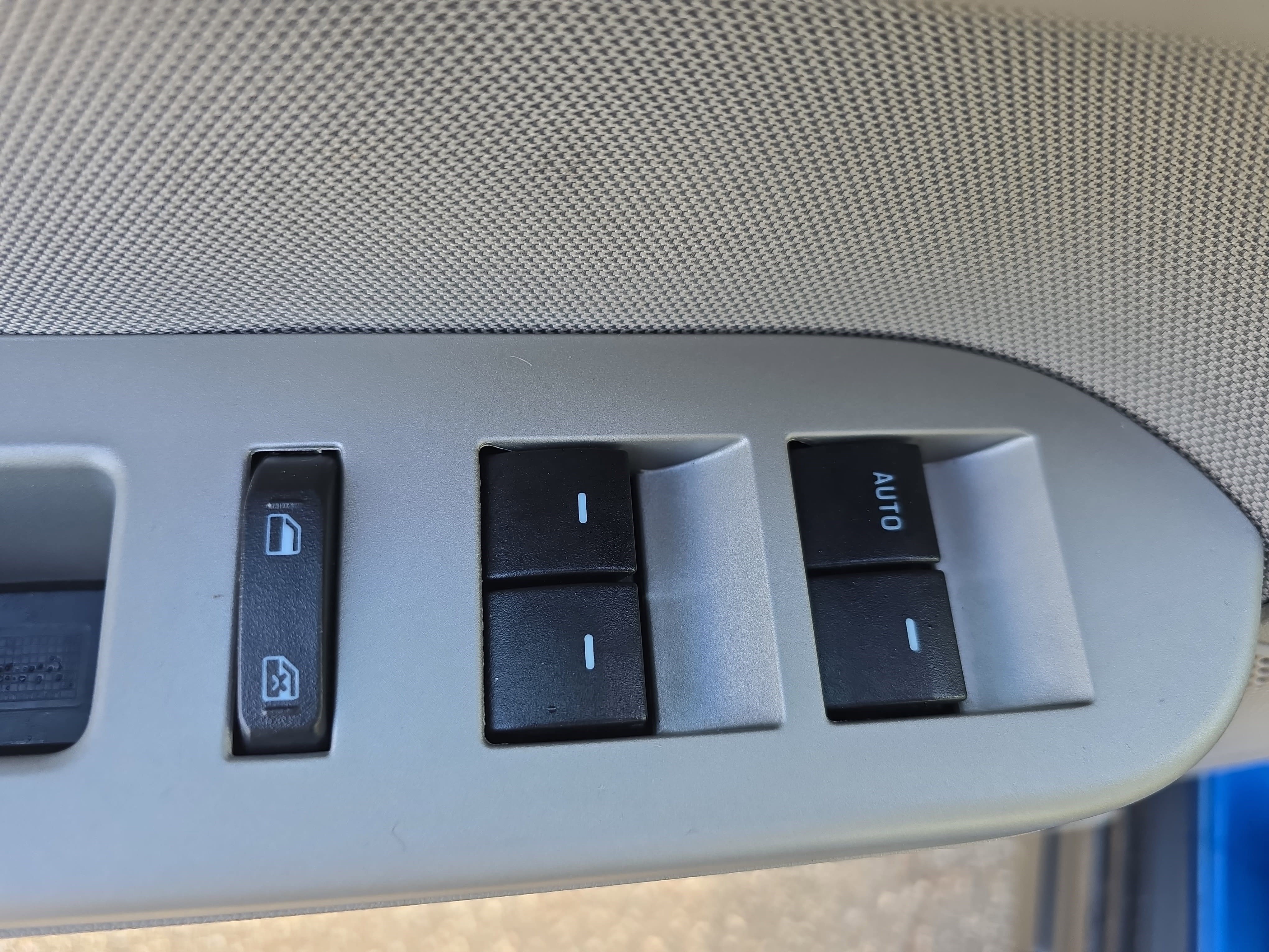 Used 2012 Ford Escape XLT image 24