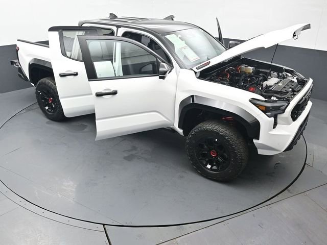Certified 2025 Toyota Tacoma TRD Pro AWD/4WD image 51