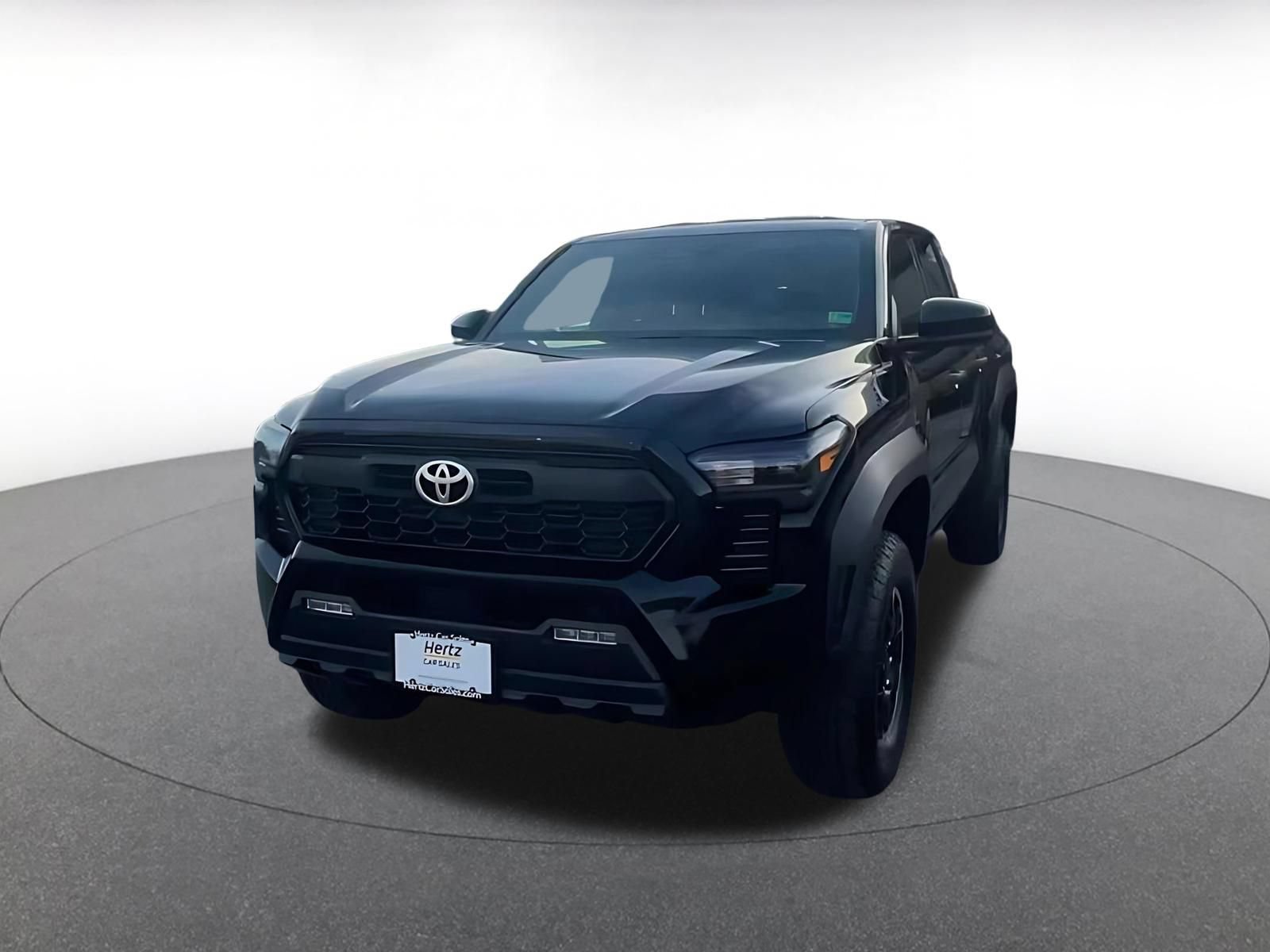 Used 2025 Toyota Tacoma TRD Off-Road AWD/4WD image 4