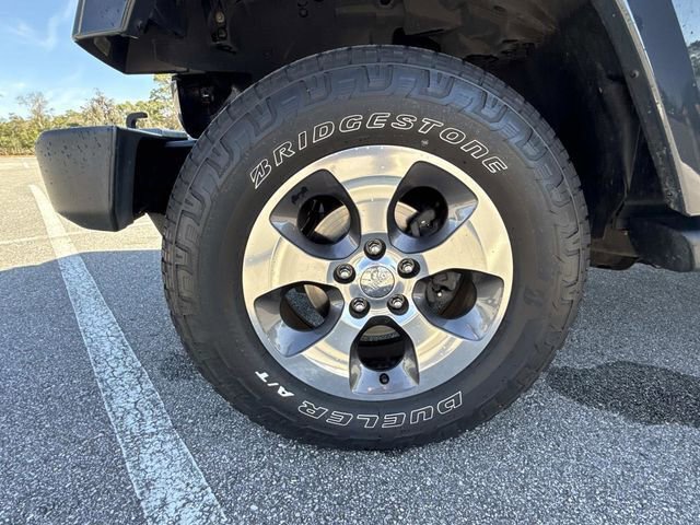 Used 2017 Jeep Wrangler Unlimited Sahara w/ Max Tow Package image 26