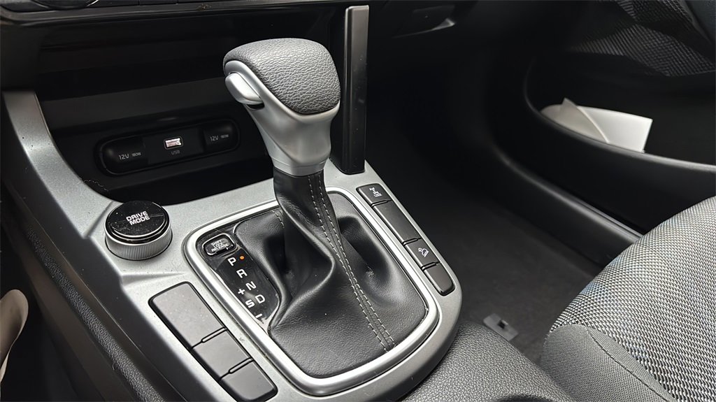 Used 2024 Kia Seltos LX image 22