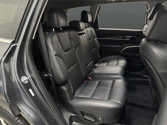 Used 2024 Kia Telluride EX image 31
