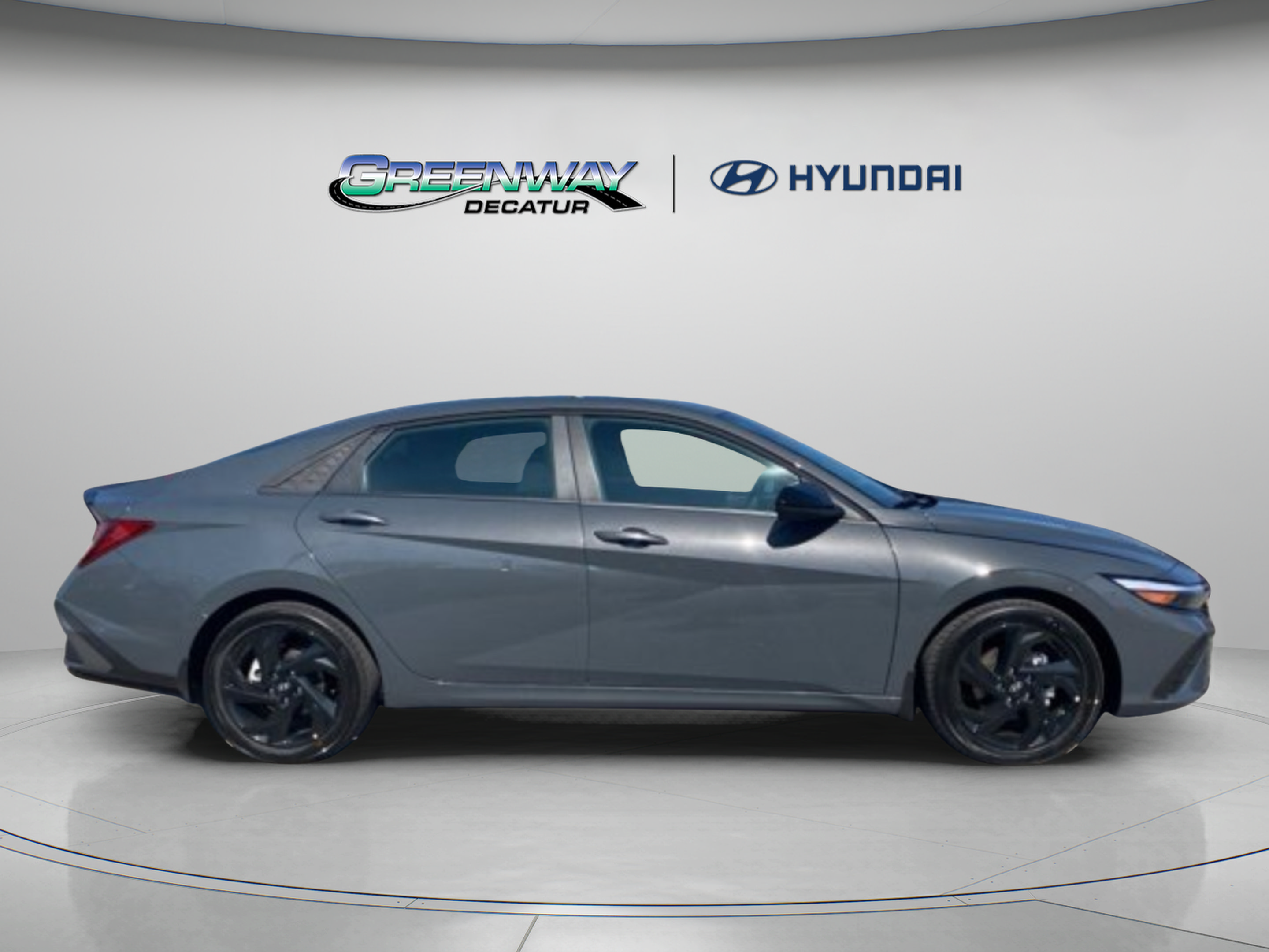 Used 2026 Hyundai Elantra Sport FWD image 8