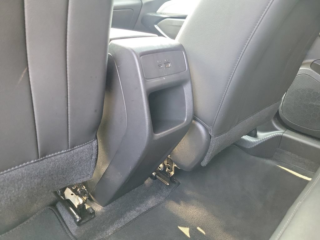 Used 2025 Chevrolet Trax LT FWD image 14