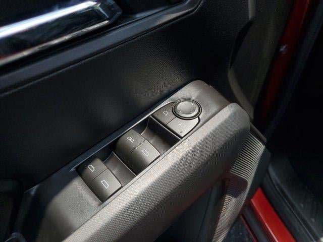 New 2026 GMC Canyon Elevation w/ Convenience Package RWD image 19