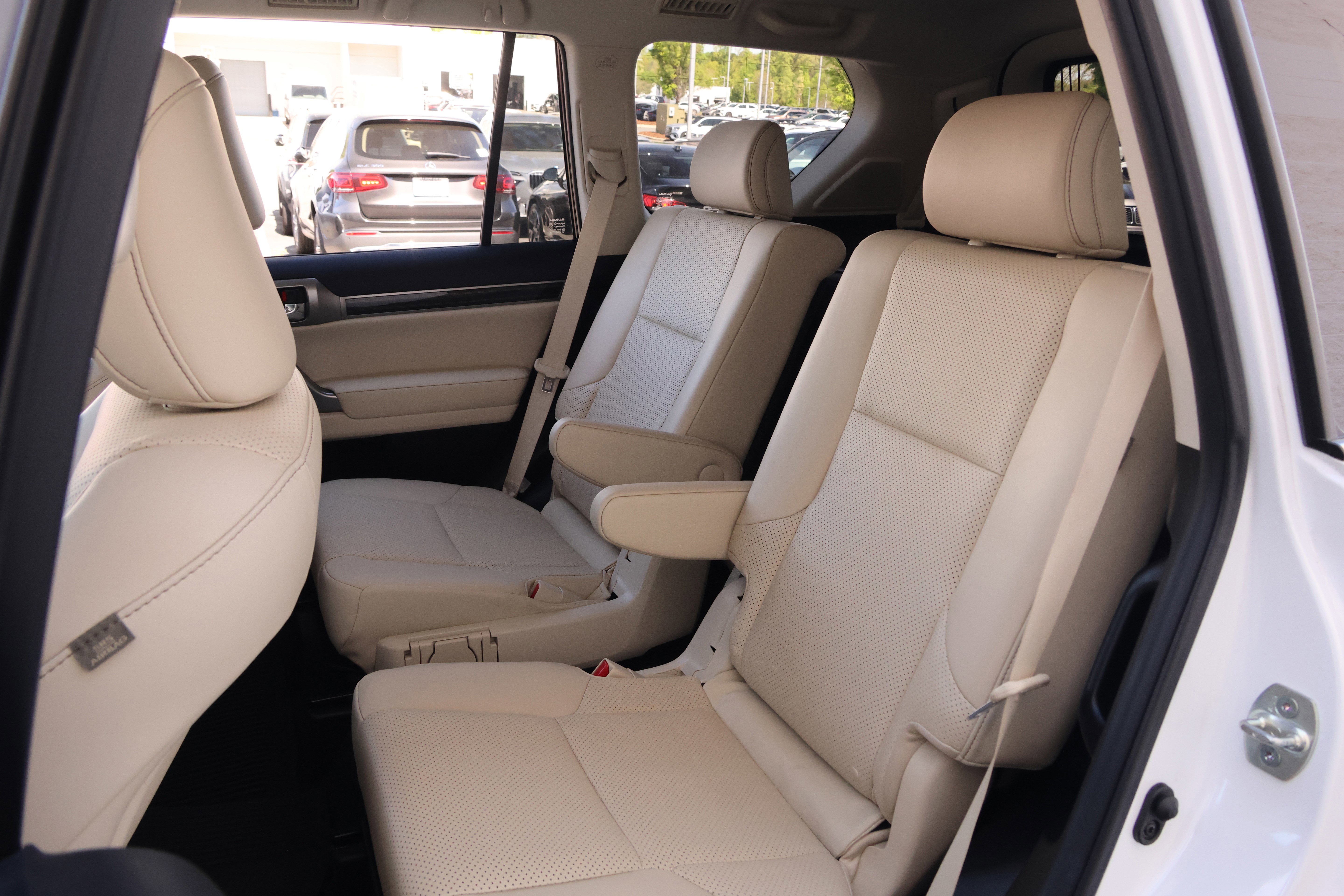 Certified 2023 Lexus GX 460 Luxury w/ Sport Design Package image 36