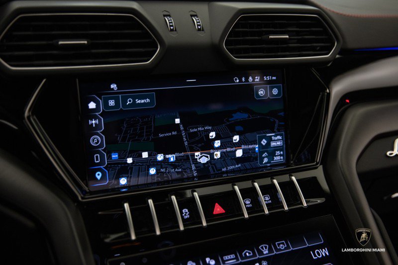 Used 2024 Lamborghini Urus S image 54