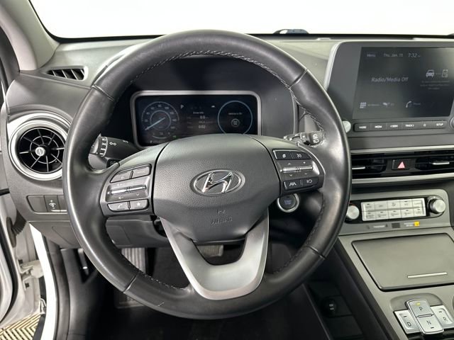 Used 2022 Hyundai Kona SEL w/ Convenience Package image 14