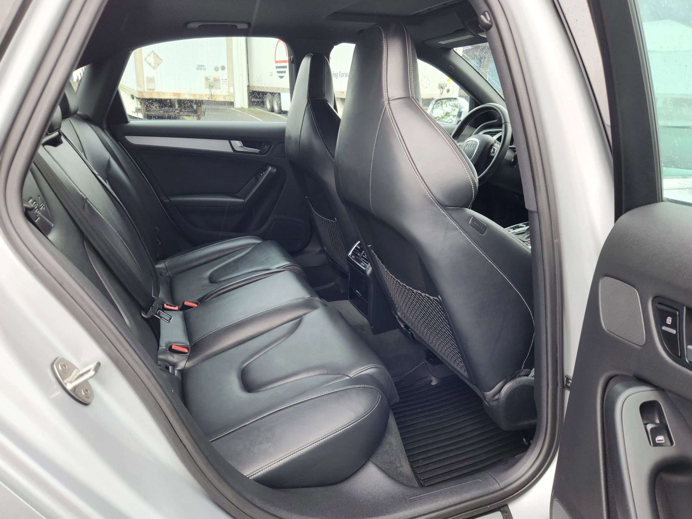 Used 2012 Audi S4 Premium Plus image 17