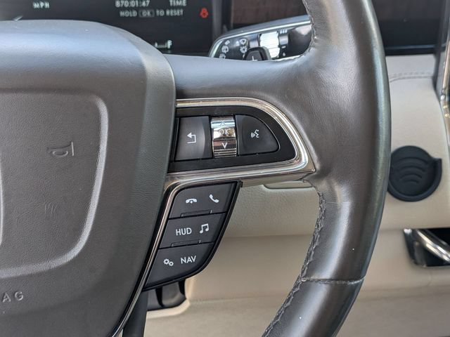 Used 2020 Lincoln Navigator Reserve w/ Luxury Package AWD/4WD image 21
