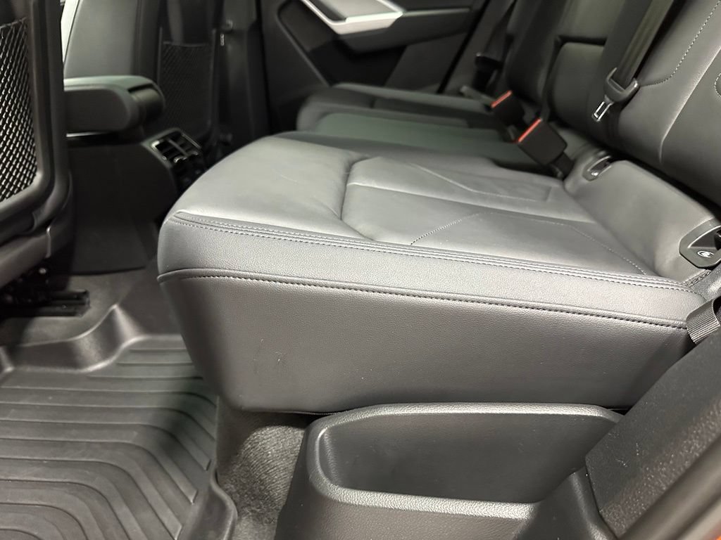 Used 2024 Audi Q3 2.0T Premium AWD/4WD image 41