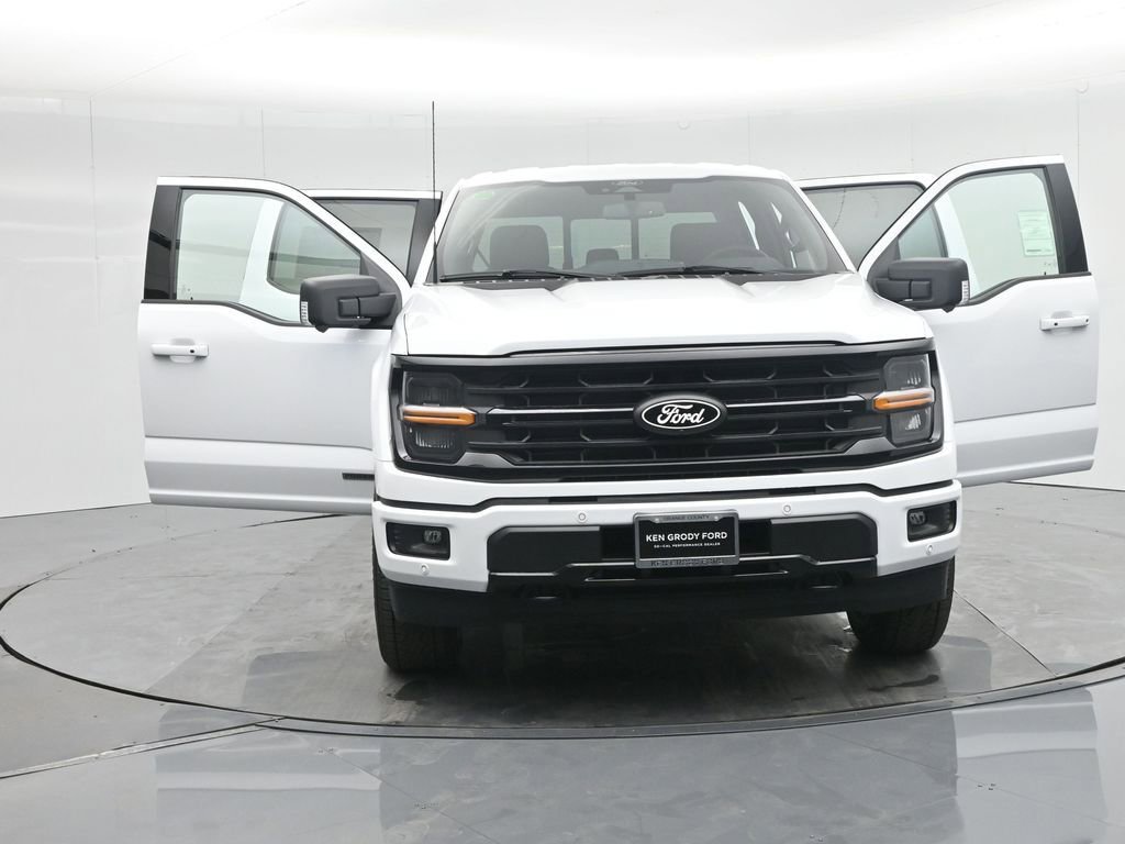 New 2025 Ford F150 XLT w/ Equipment Group 302A MID image 32