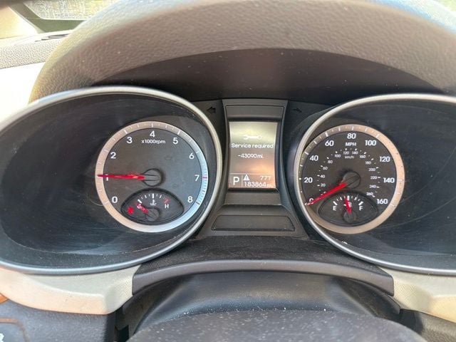 Used 2013 Hyundai Santa Fe Sport AWD/4WD image 17