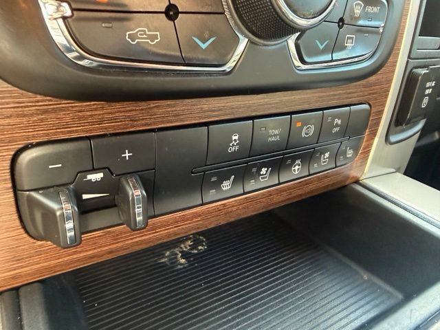 Used 2015 RAM 2500 Laramie w/ Convenience Group AWD/4WD image 23