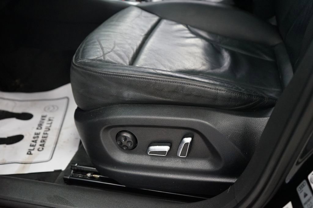 Used 2016 Audi Q3 2.0T Premium Plus w/ Technology Package image 27