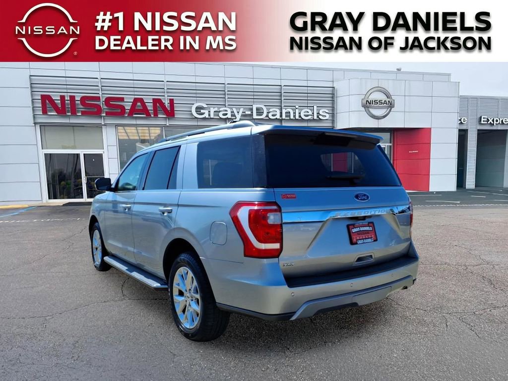 Used 2021 Ford Expedition XLT image 5