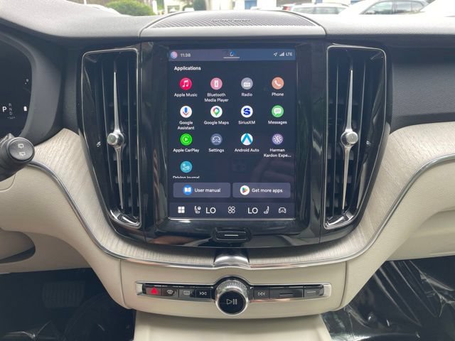 Certified 2024 Volvo XC60 B5 Plus w/ Climate Package AWD/4WD image 20