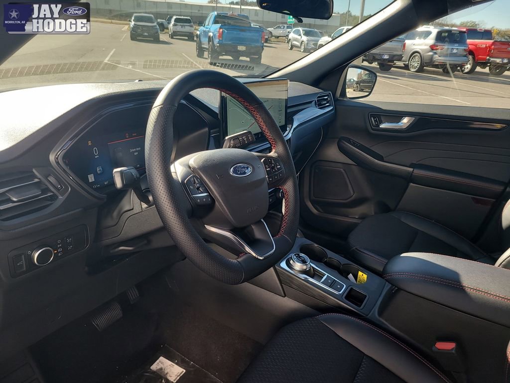New 2026 Ford Escape ST-Line w/ Tech Pack #1 image 11