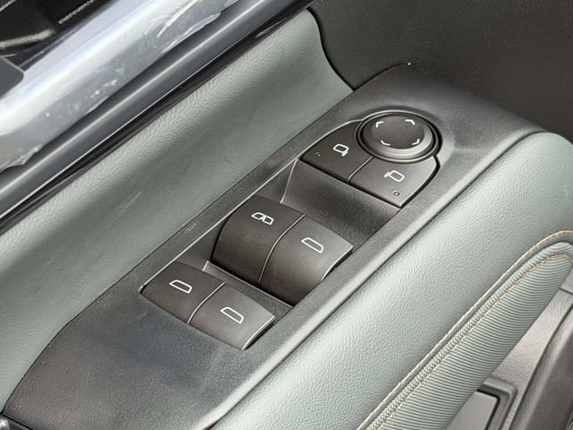 New 2026 GMC Terrain AT4 w/ Convenience Package III AWD/4WD image 7