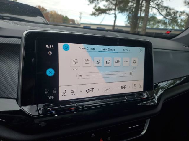 New 2026 Volkswagen Atlas Cross Sport SEL Premium R-Line image 21