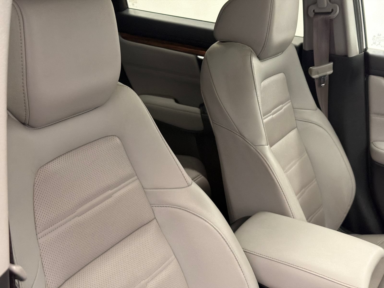 Used 2020 Honda CR-V EX-L image 10