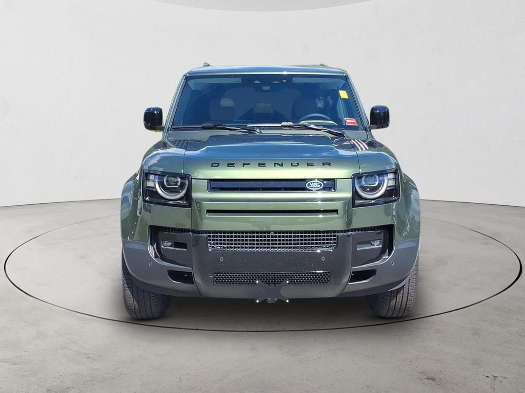 New 2026 Land Rover Defender 110 S AWD/4WD image 2