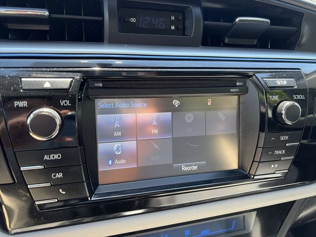 Used 2016 Toyota Corolla LE FWD image 16