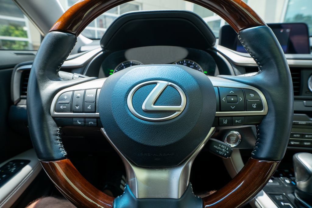 Used 2019 Lexus RX 350L FWD w/ Premium Package image 33