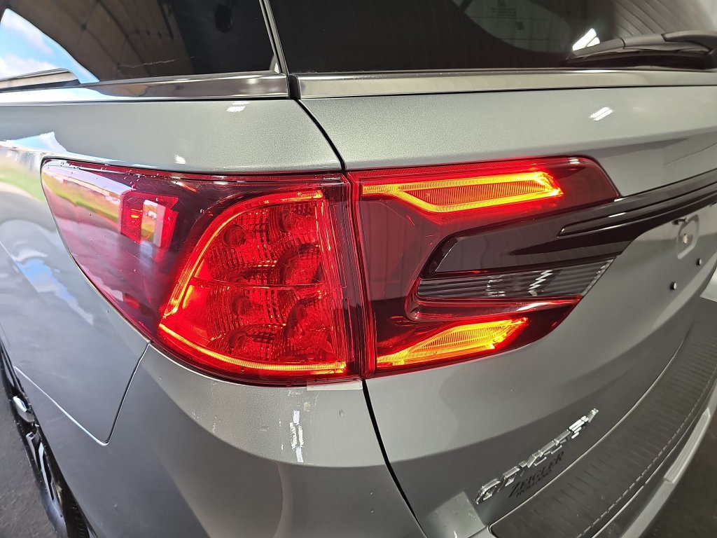 Used 2025 Honda Odyssey EX-L image 37
