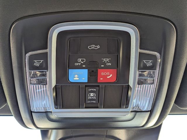 Used 2025 RAM 3500 Laramie image 35