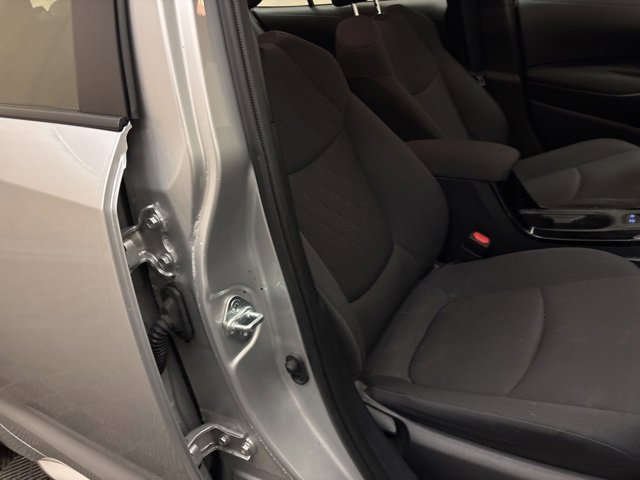 Used 2020 Toyota Corolla LE image 20