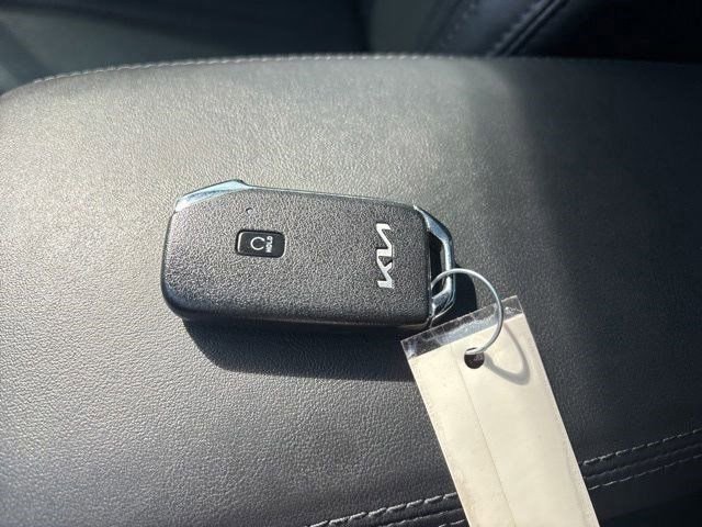 Used 2023 Kia K5 GT-Line image 52