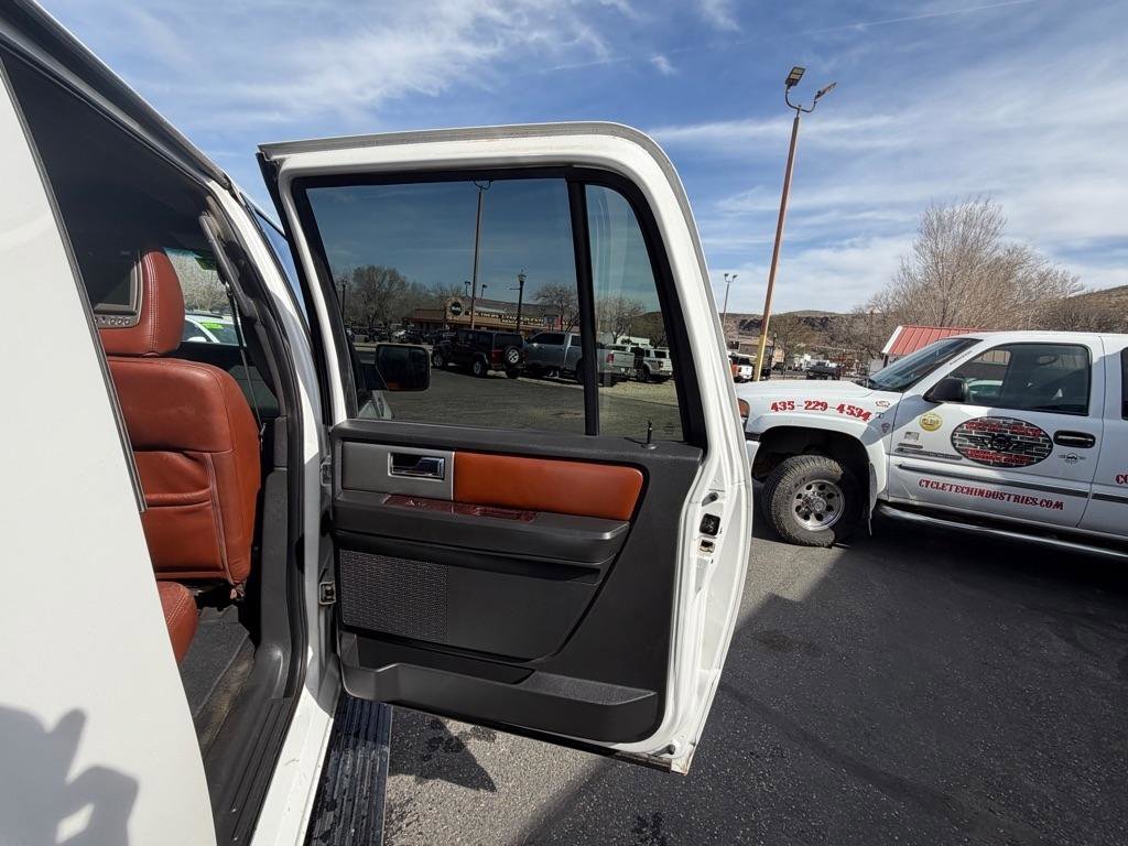 Used 2012 Ford Expedition EL King Ranch image 30