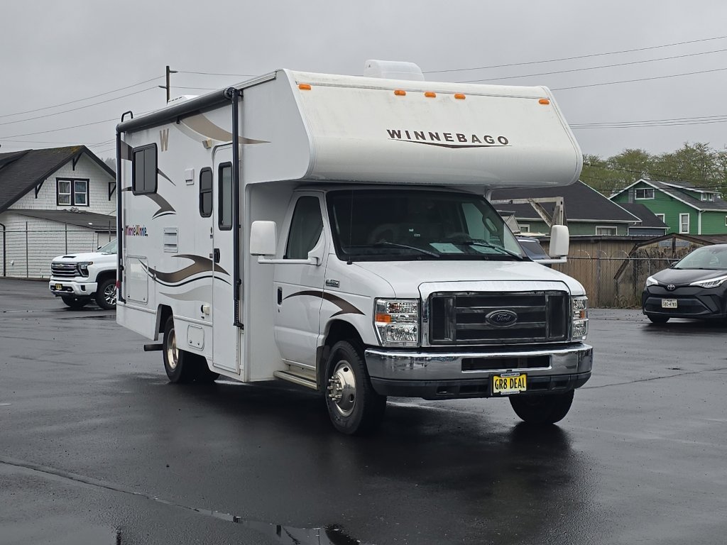 Used 2014 Ford E-350 and Econoline 350 Super Duty RWD image 2