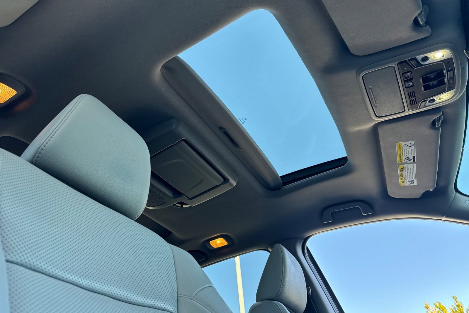 Used 2021 Honda Pilot Elite image 15