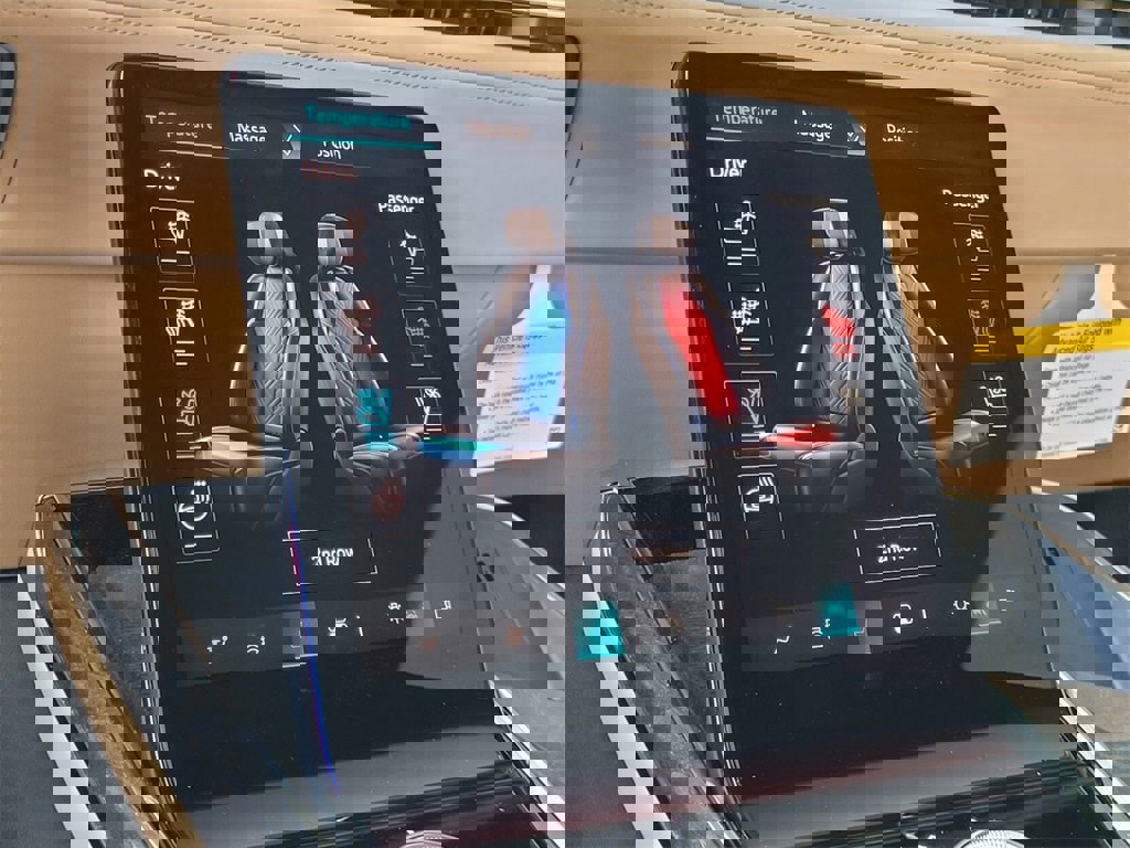 New 2025 Cadillac Escalade IQ Luxury 2 image 29