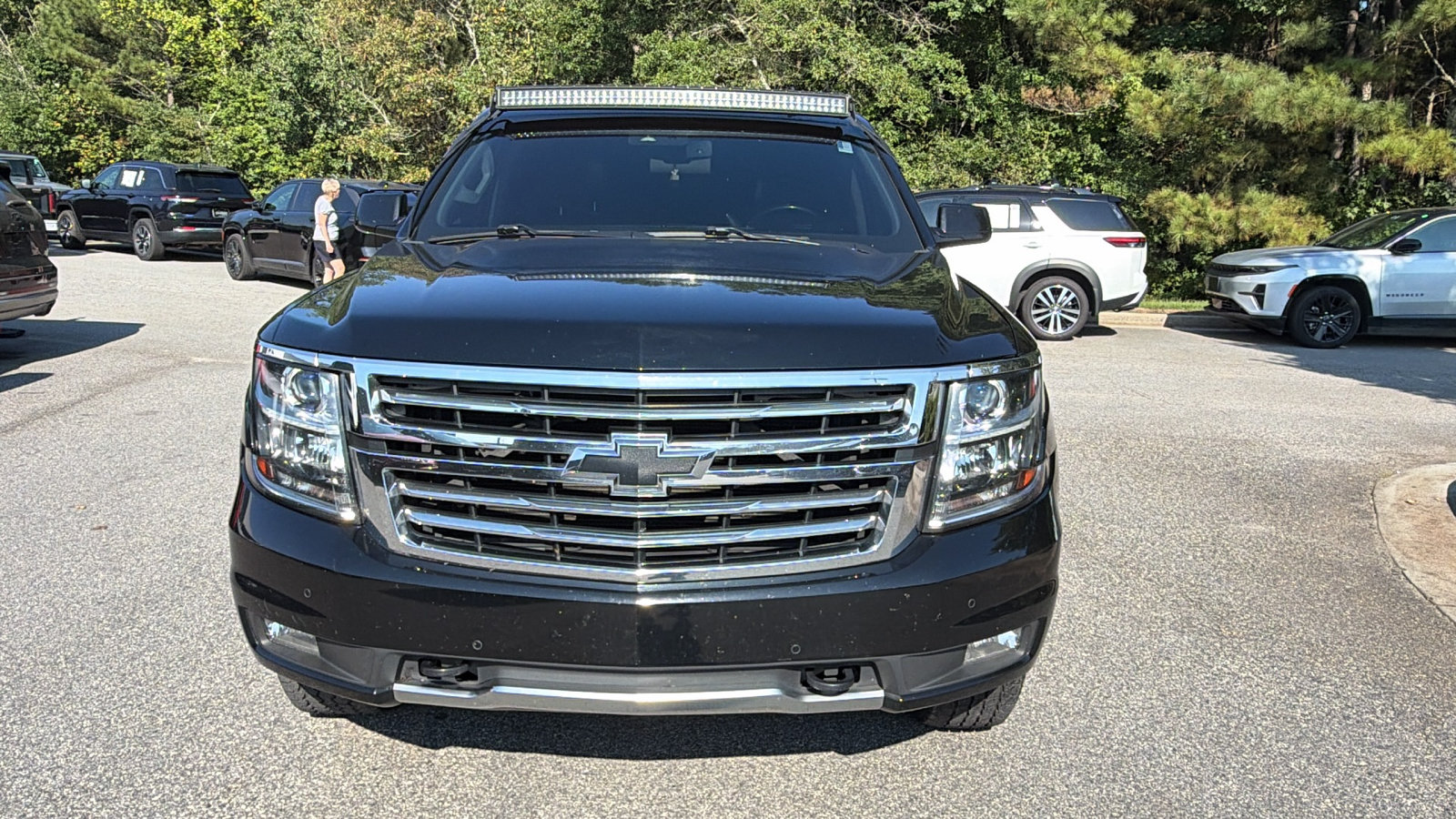 Used 2016 Chevrolet Tahoe LT AWD/4WD image 3