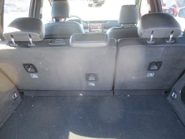 Used 2023 Jeep Grand Cherokee Overland image 13