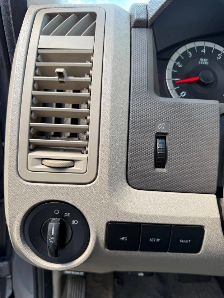Used 2012 Ford Escape XLS image 17