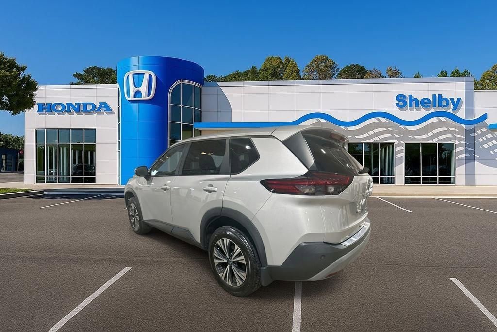 Used 2022 Nissan Rogue SV image 6