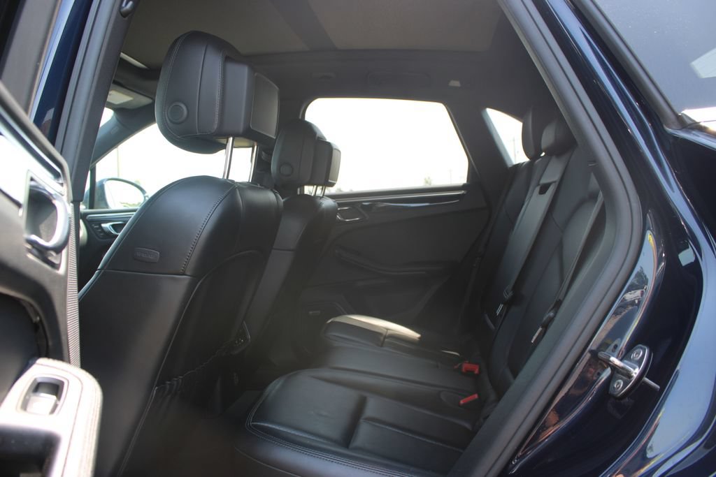 Used 2018 Porsche Macan S AWD/4WD image 24