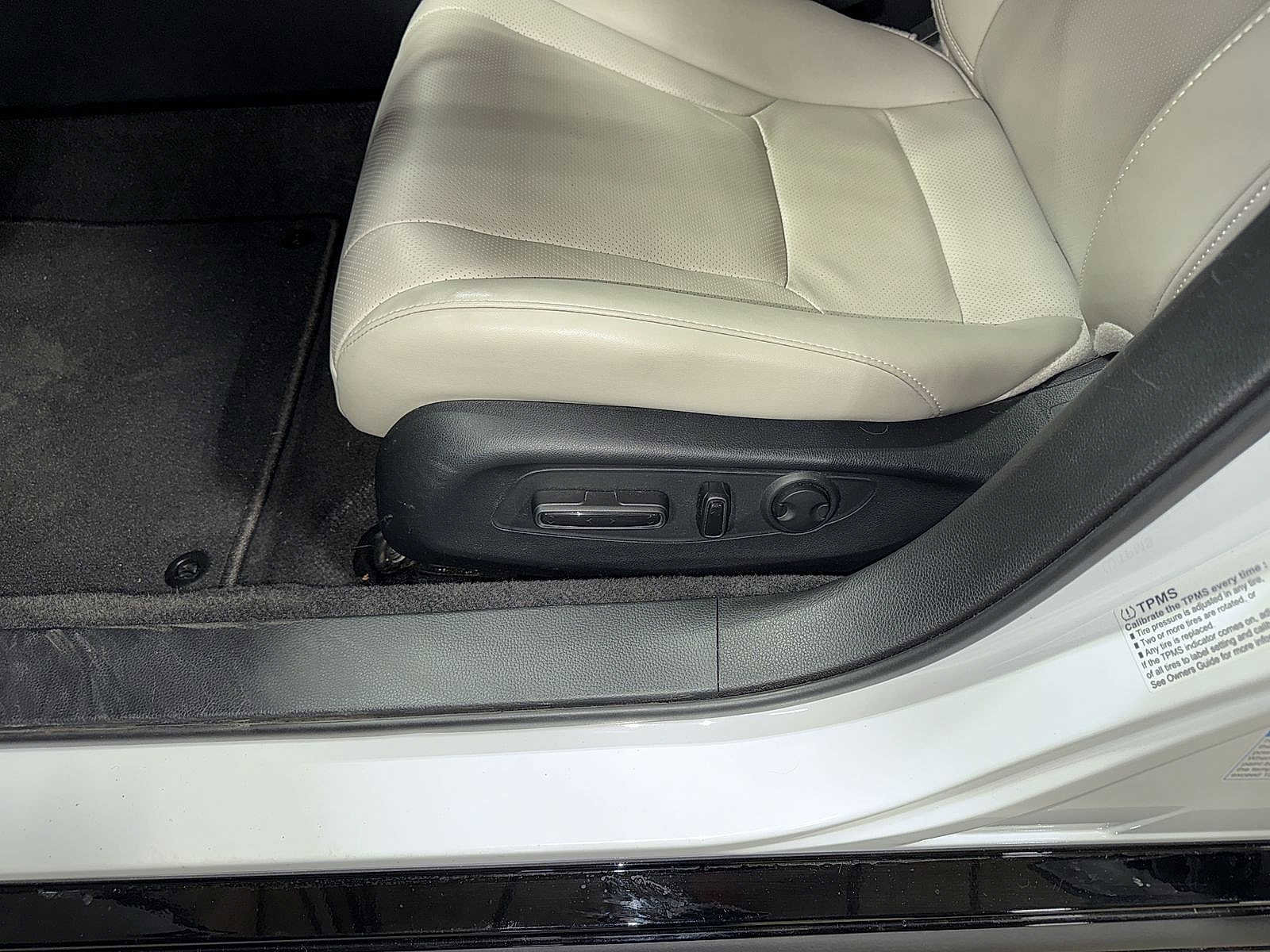 Used 2023 Honda Accord Touring image 23