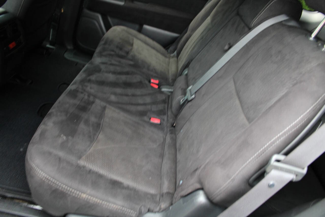 Used 2014 Nissan Pathfinder S image 25